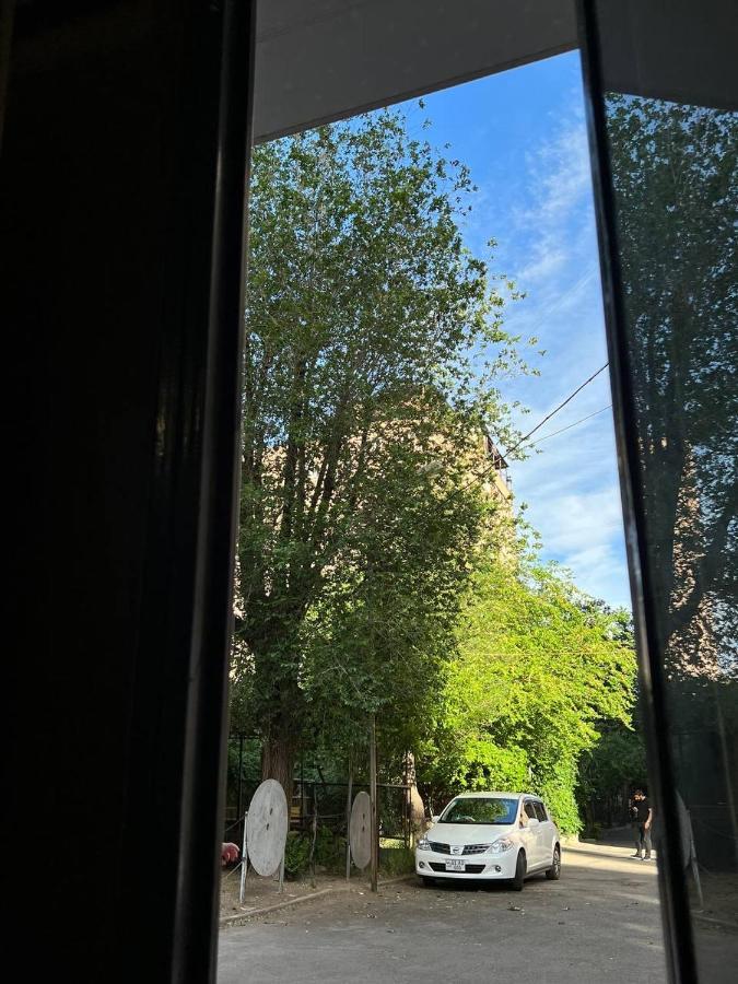 Vahe'S Family Guest House Front Γιερεβάν Εξωτερικό φωτογραφία